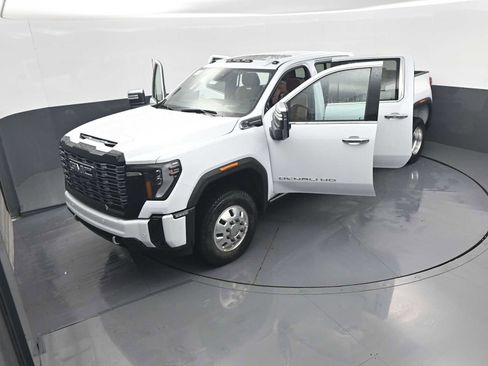 New 2026 GMC Sierra 3500 Denali Ultimate AWD/4WD image 46