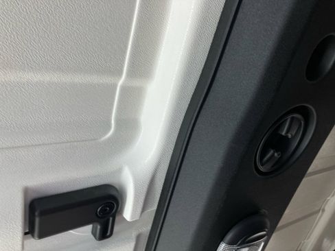 Used 2018 Jeep Wrangler Unlimited Sahara w/ Max Tow Package AWD/4WD image 25