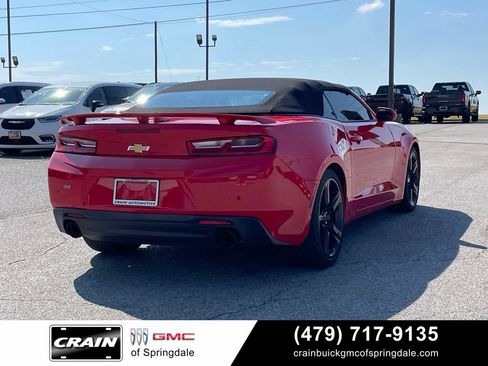 Used 2018 Chevrolet Camaro SS RWD image 7