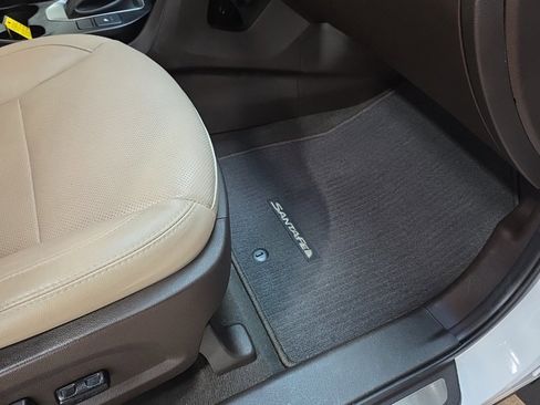 Used 2018 Hyundai Santa Fe Sport image 10