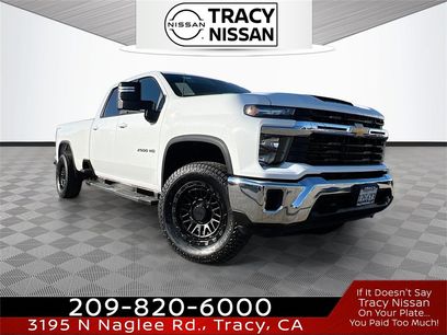 Used 2024 Chevrolet Silverado 2500 LT