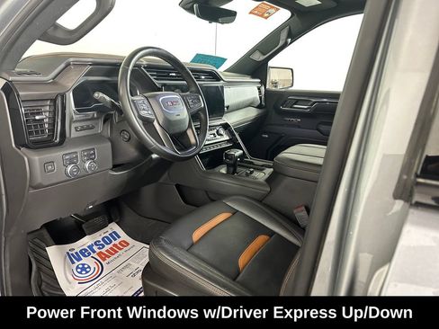Used 2024 GMC Sierra 1500 AT4 w/ Technology Package AWD/4WD image 17