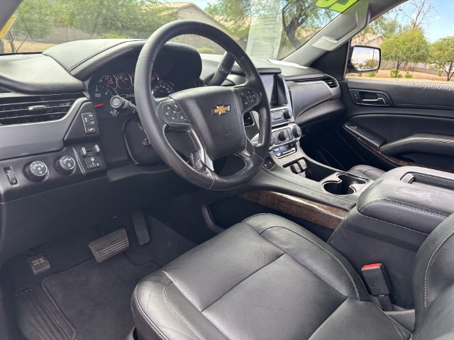 Used 2020 Chevrolet Tahoe LT w/ Luxury Package AWD/4WD image 18