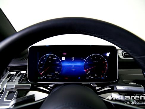 Used 2023 Mercedes-Benz Maybach S 680 4MATIC w/ Manufaktur Leather Package image 12