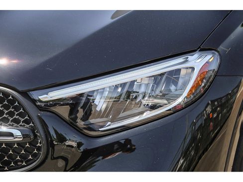 Used 2025 Mercedes-Benz GLC 350e 4MATIC w/ AMG Line image 7
