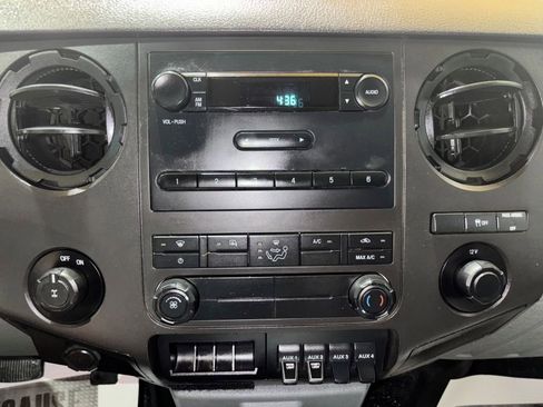 Used 2015 Ford F350 XL w/ Power Equipment Group image 19