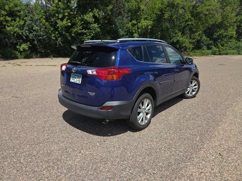 Used 2015 Toyota RAV4 Limited AWD/4WD image 18