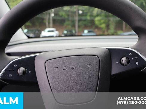 Used 2026 Tesla Model Y AWD image 30