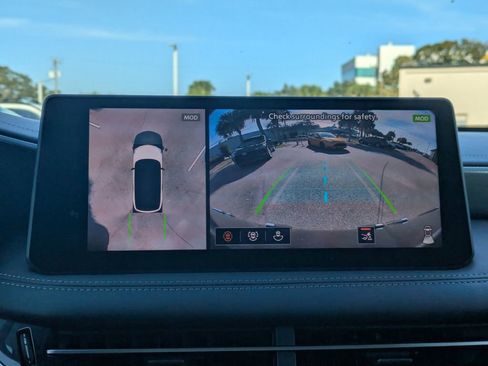 New 2026 INFINITI QX60 Luxe w/ Family Package image 24