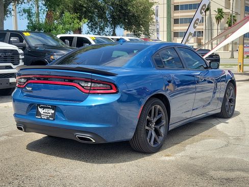 Used 2021 Dodge Charger SXT w/ Plus Group RWD image 4