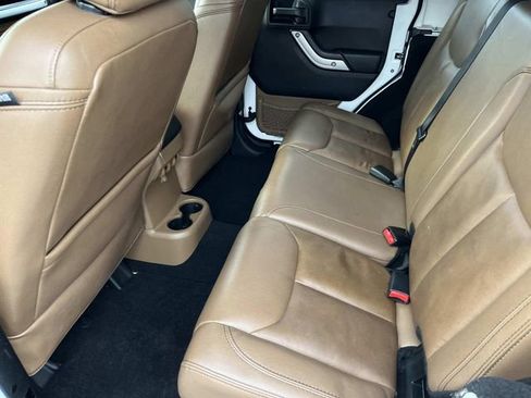 Used 2014 Jeep Wrangler Unlimited Sahara w/ Max Tow Package image 18