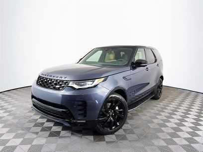 New 2025 Land Rover Discovery Dynamic SE