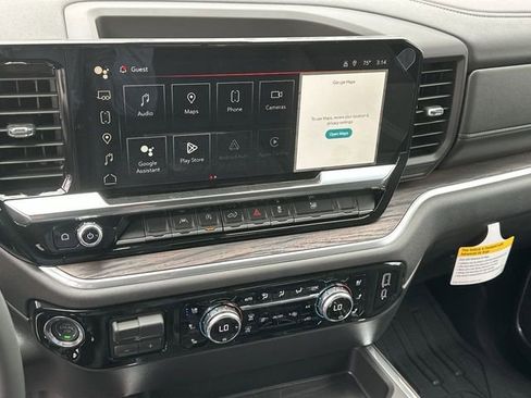 New 2026 GMC Sierra 1500 SLT w/ SLT Premium Package AWD/4WD image 11