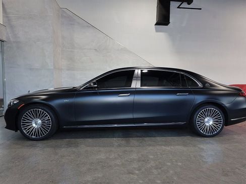 Used 2024 Mercedes-Benz Maybach S 680 4MATIC image 2