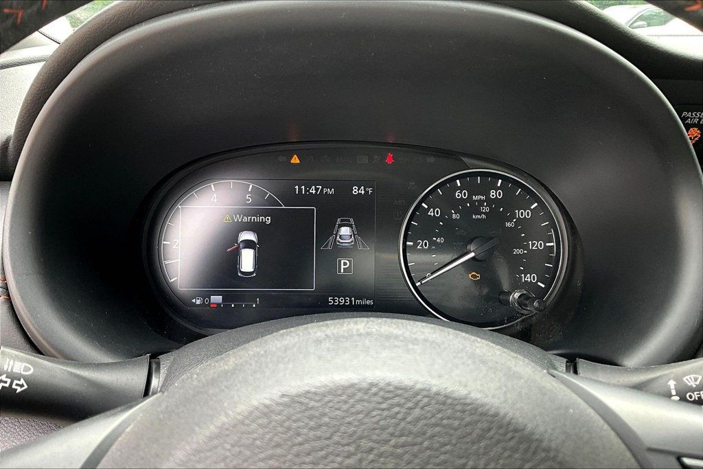 Used 2024 Nissan Kicks SR FWD image 12