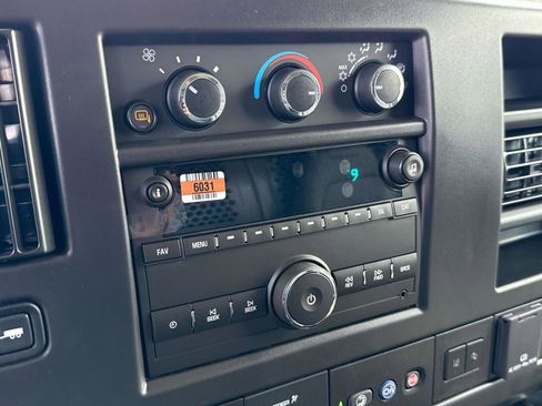 New 2026 Chevrolet Express 2500 w/ Driver Convenience Package image 3