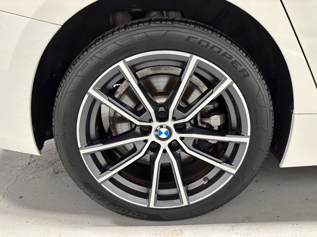 Used 2020 BMW 330i xDrive Sedan w/ Premium Package AWD/4WD image 60