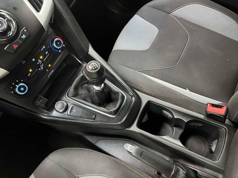 Used 2016 Ford Focus ST FWD image 16