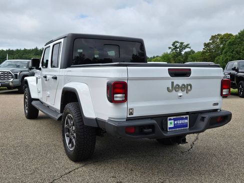 Used 2022 Jeep Gladiator Overland w/ Popular Equipment Package AWD/4WD image 3