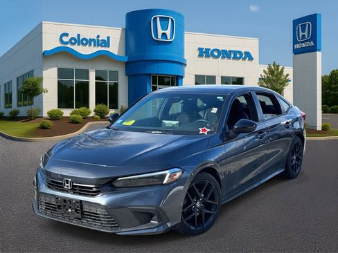 Used 2023 Honda Civic Sport image 1