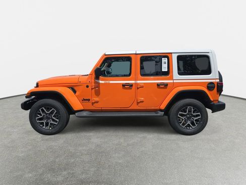 New 2026 Jeep Wrangler Unlimited Sahara AWD/4WD image 8