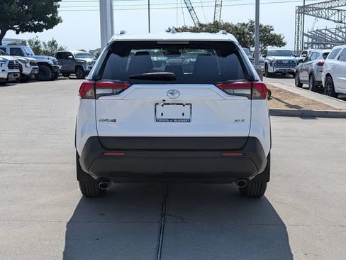 Certified 2025 Toyota RAV4 XLE w/ Convenience Package FWD image 7