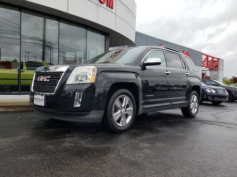 Used 2014 GMC Terrain SLE w/ Chrome Package AWD/4WD image 2