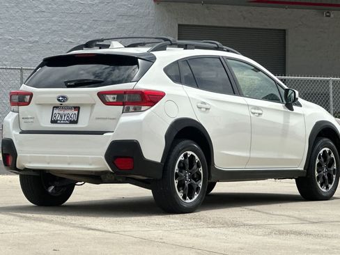 Used 2021 Subaru Crosstrek 2.0i Premium w/ Popular Package #3 AWD/4WD image 3