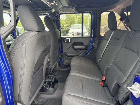Used 2020 Jeep Wrangler Unlimited Sport S AWD/4WD image 29