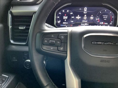 Used 2024 GMC Sierra 2500 Denali w/ Denali Reserve Package image 24