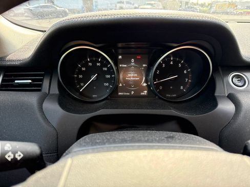 Used 2018 Land Rover Range Rover Evoque SE AWD/4WD image 15