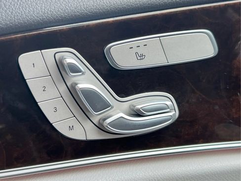 Used 2021 Mercedes-Benz E 450 4MATIC Sedan image 25