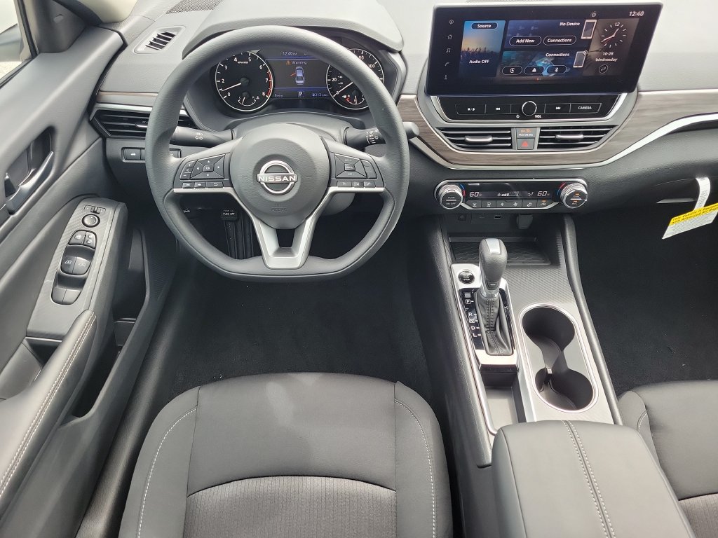 New 2026 Nissan Altima 2.5 SV FWD image 19