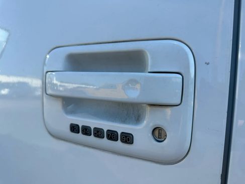 Used 2014 Ford F150 FX4 w/ Equipment Group 402A Luxury image 13