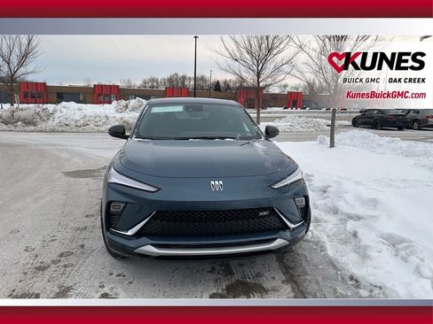 New 2026 Buick Envista Sport Touring w/ Convenience I Package image 3