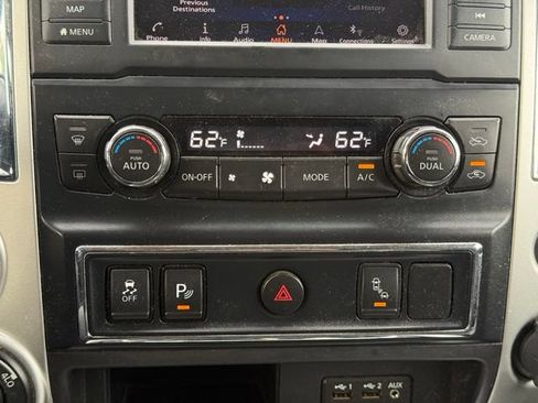 Used 2019 Nissan Titan SV w/ SV Convenience Package AWD/4WD image 21