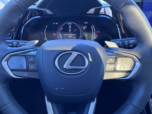 Used 2024 Lexus NX 300h AWD w/ Luxury Package image 12