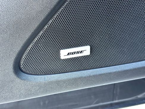 Used 2019 Chevrolet Equinox Premier image 17