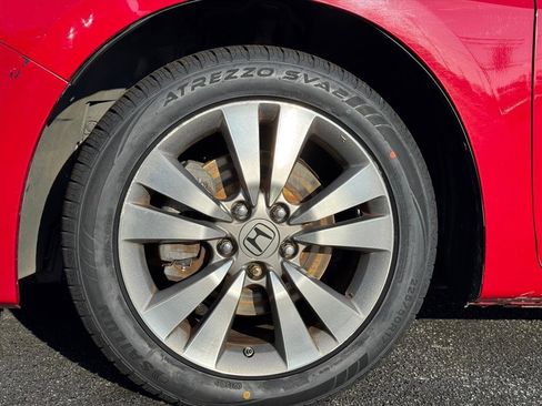 Used 2011 Honda Accord EX-L image 9