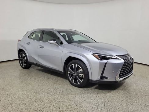 Used 2025 Lexus UX 300h FWD w/ Accessory Package (Z2) image 4