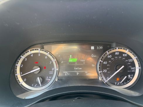 Used 2022 Toyota Highlander XSE image 24