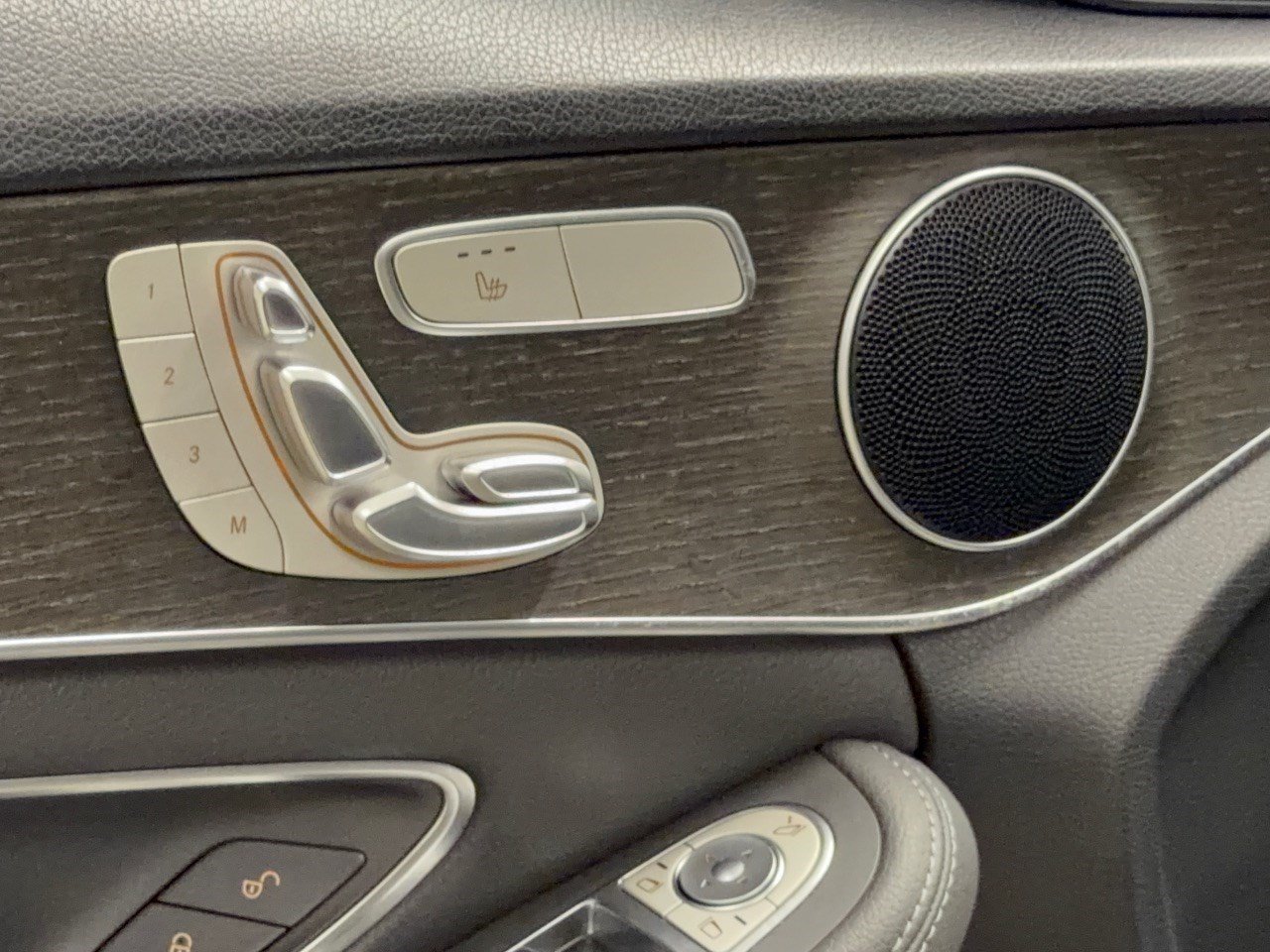 Used 2019 Mercedes-Benz C 300 Sedan image 16