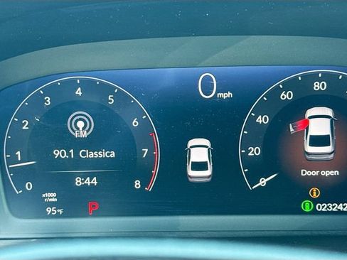 Certified 2025 Honda Accord SE image 14