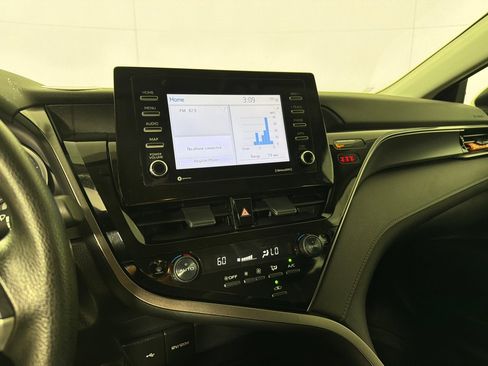 Used 2023 Toyota Camry LE AWD/4WD image 14
