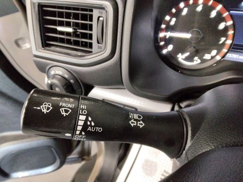 Used 2023 Nissan Titan PRO-4X w/ Pro-4x Convenience Package image 14