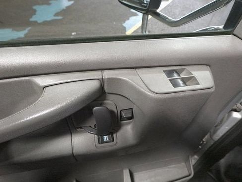 Used 2014 Chevrolet Express 3500 w/ Shuttle Bus Package image 7