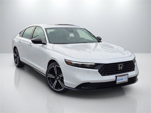 New 2026 Honda Accord SE image 1