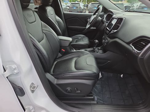 Used 2022 Jeep Cherokee Limited AWD/4WD image 22