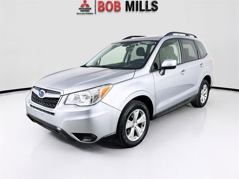 Used 2015 Subaru Forester 2.5i Premium image 3