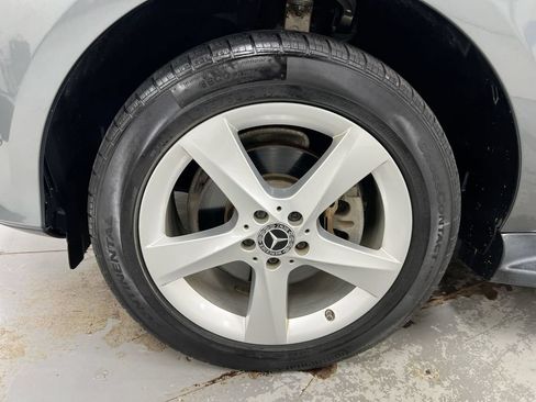 Used 2017 Mercedes-Benz GLE 350 4MATIC image 28